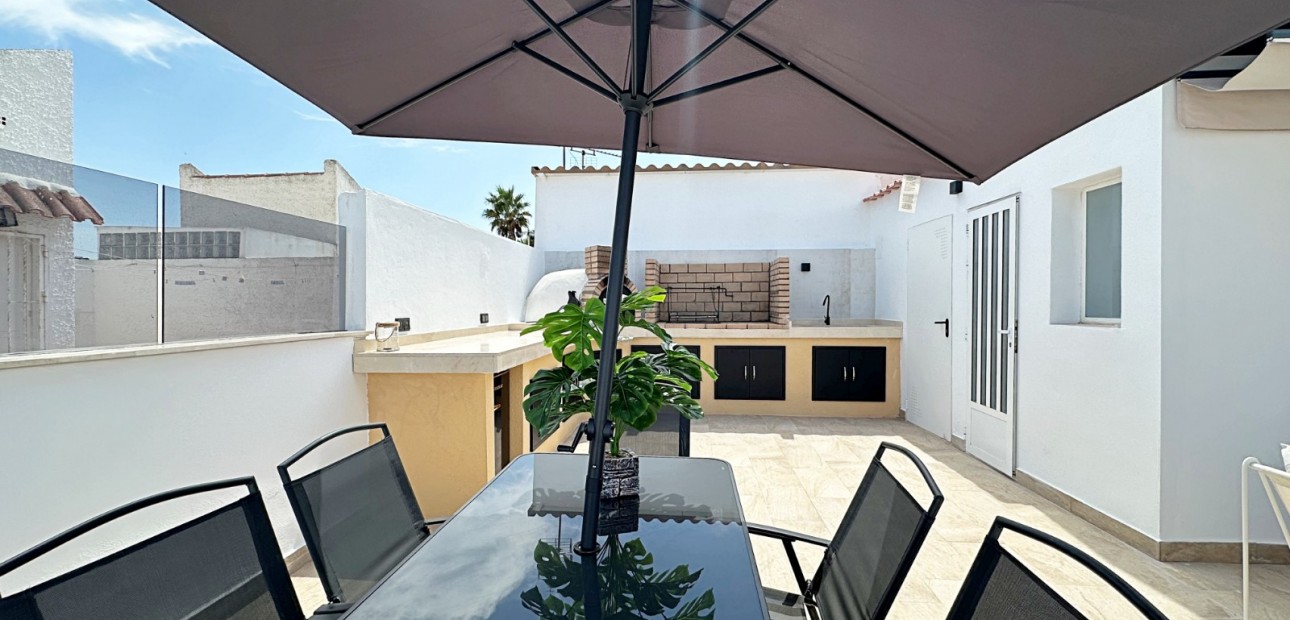 Herverkoop - Herenhuis -
Torrevieja - Torrevieja - Centre