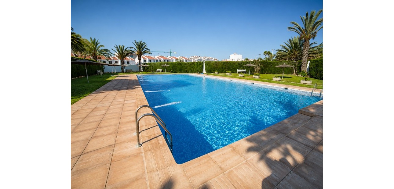 Herverkoop - Herenhuis -
Torrevieja - Torrevieja - Centre
