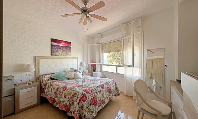 Herverkoop - Appartement / flat -
Torrevieja - Playa de los Naufragos