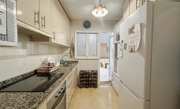 Herverkoop - Appartement / flat -
Torrevieja - Playa de los Naufragos
