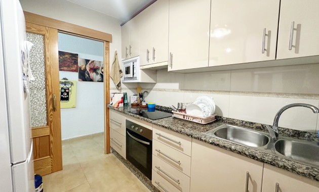 Herverkoop - Appartement / flat -
Torrevieja - Playa de los Naufragos