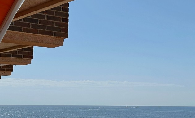 Herverkoop - Appartement / flat -
Torrevieja - Playa de los Naufragos