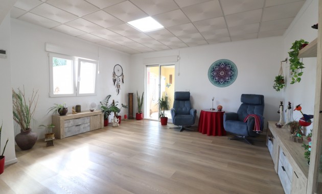 Herverkoop - Country Property -
Rafal - El Mudamiento