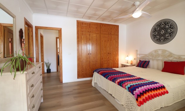 Herverkoop - Country Property -
Rafal - El Mudamiento
