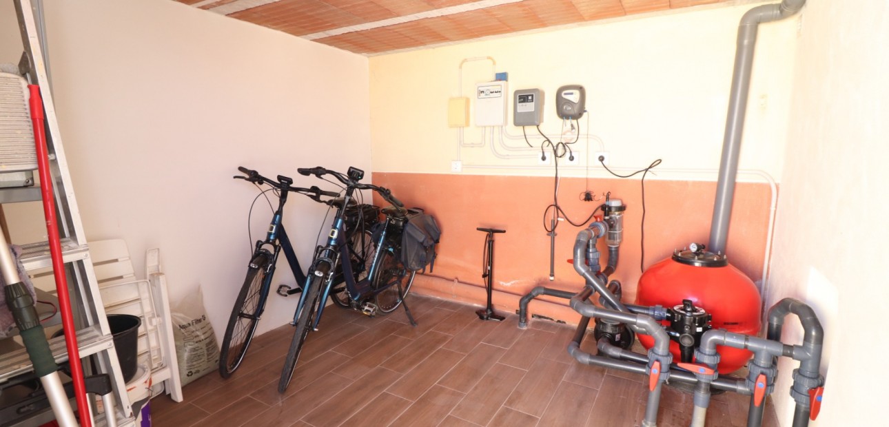 Herverkoop - Country Property -
Rafal - El Mudamiento