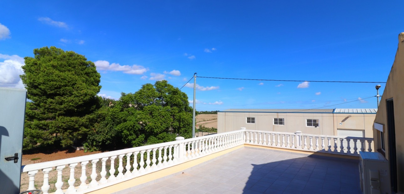 Herverkoop - Country Property -
Rafal - El Mudamiento
