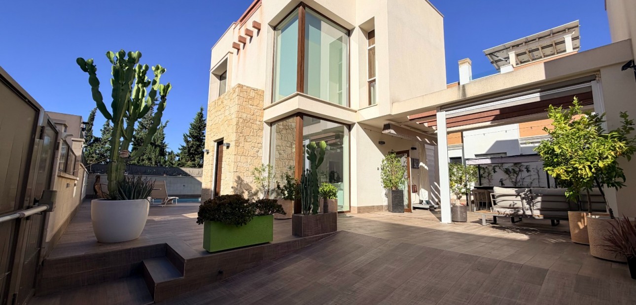 Herverkoop - Villa -
Ciudad Quesada - Ciudad Quesada - Doña Pepa