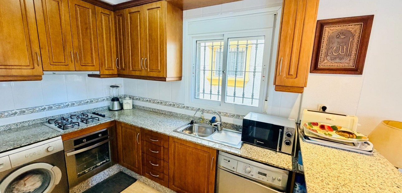 Sale - Detached Villa -
Los Montesinos - La herrada
