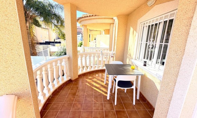 Sale - Semi Detached Villa -
Ciudad Quesada - Rojales - La Marquesa Golf
