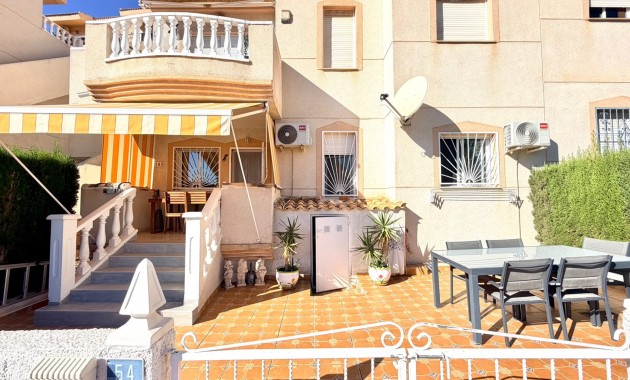 Sale - Apartment / flat -
Ciudad Quesada - Rojales - La Marquesa Golf