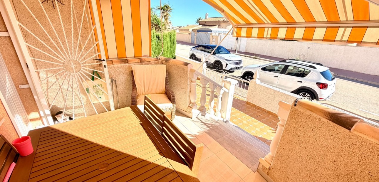 Sale - Apartment / flat -
Ciudad Quesada - Rojales - La Marquesa Golf