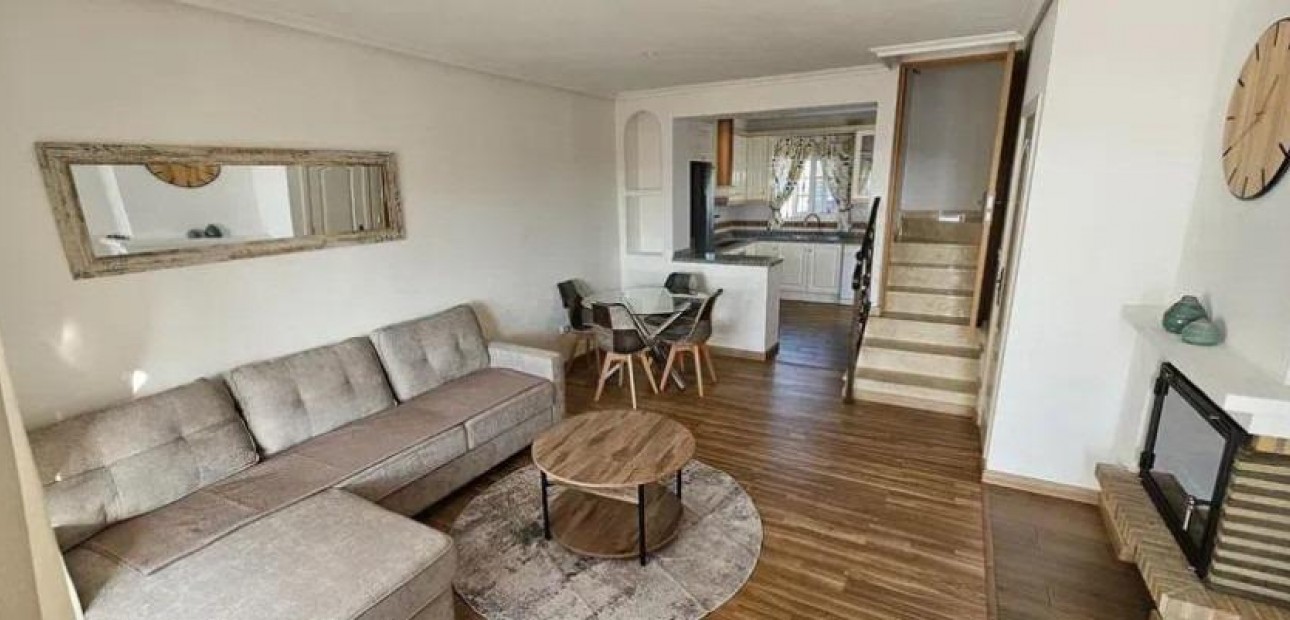 Sale - Villa -
Orihuela Costa - Lomas de Cabo Roig-Los Dolses