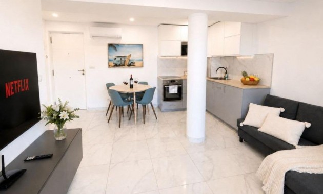 Sale - Apartment / flat -
Torrevieja - Torre la mata