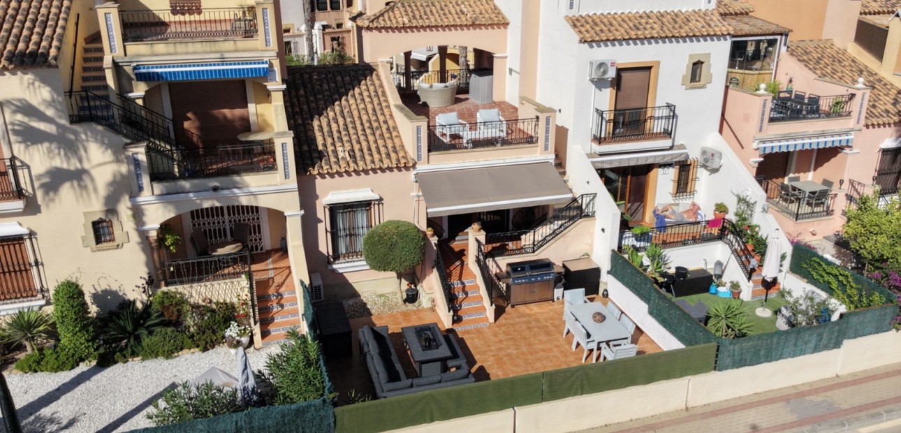 Sale - Bungalow -
Algorfa - La Finca Golf Resort
