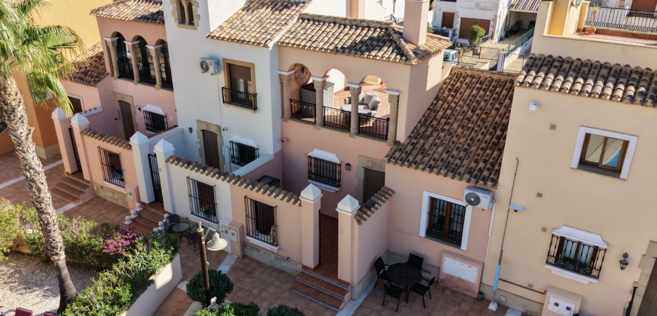 Sale - Bungalow -
Algorfa - La Finca Golf Resort