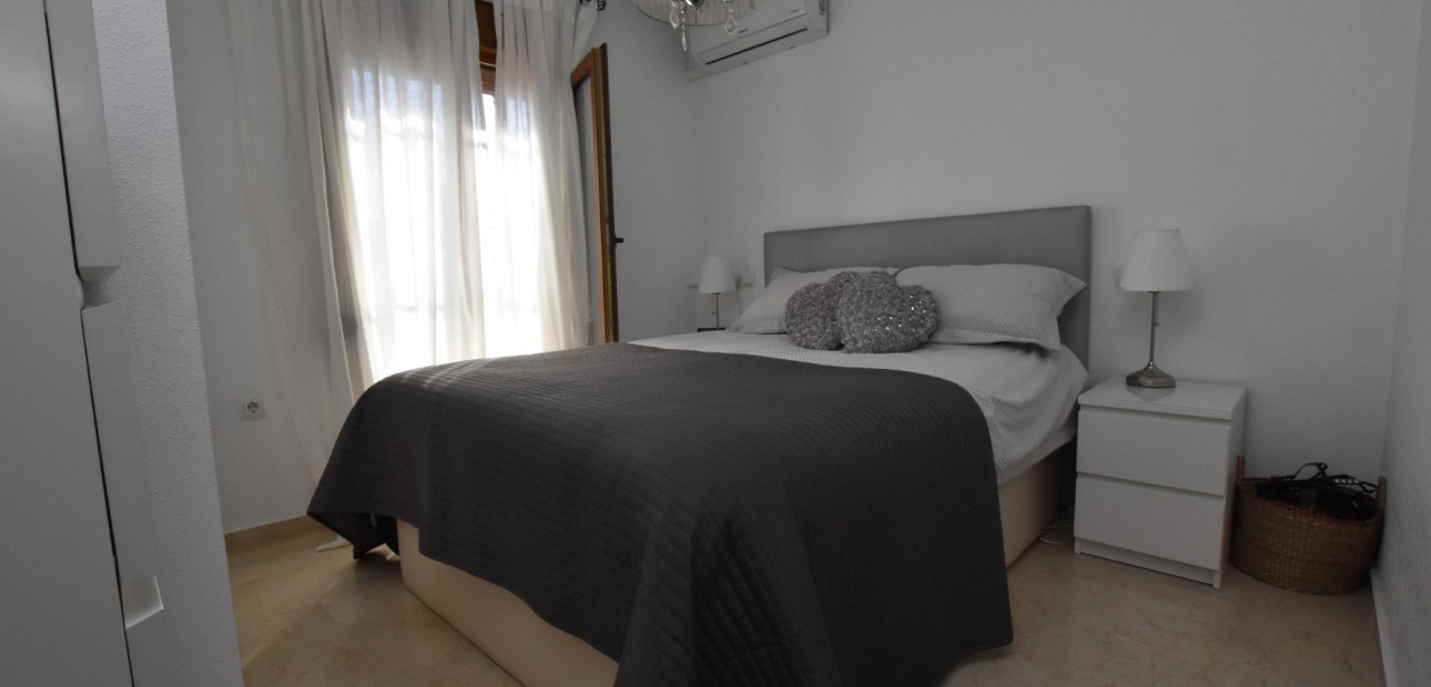 Sale - Bungalow -
Algorfa - La Finca Golf Resort