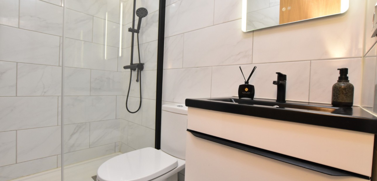 Sale - Bungalow -
Algorfa - La Finca Golf Resort