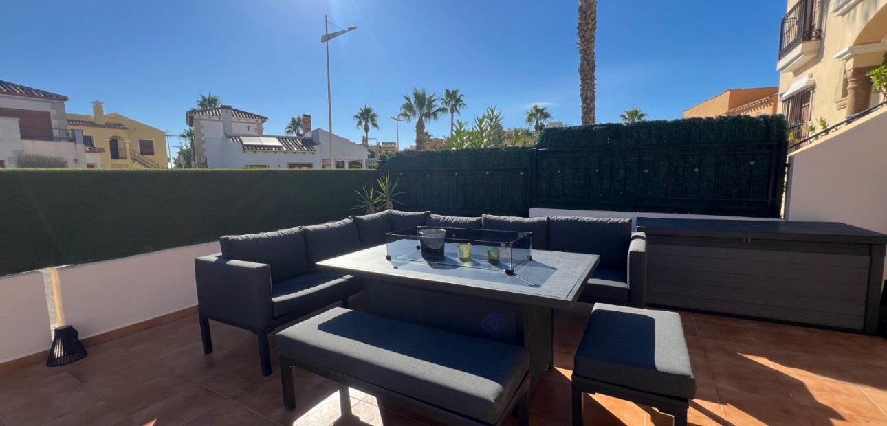Sale - Bungalow -
Algorfa - La Finca Golf Resort