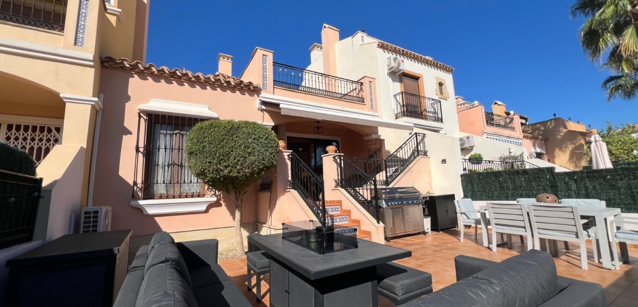 Sale - Bungalow -
Algorfa - La Finca Golf Resort