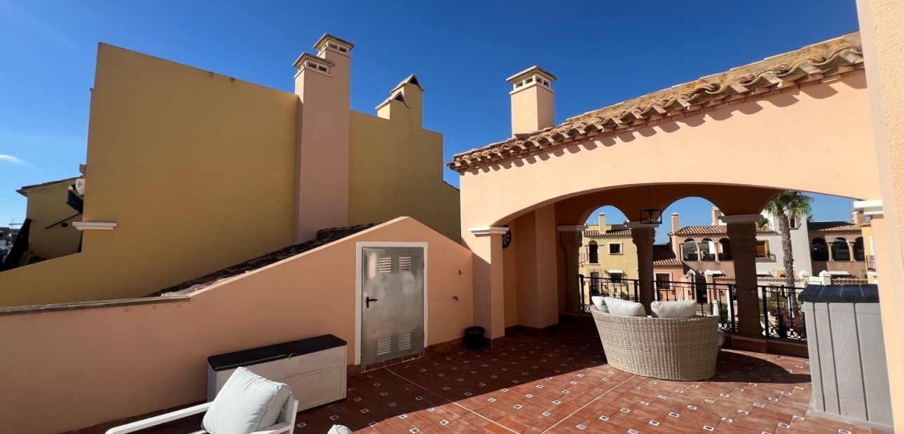 Sale - Bungalow -
Algorfa - La Finca Golf Resort