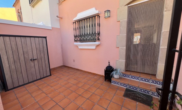Sale - Bungalow -
Algorfa - La Finca Golf Resort