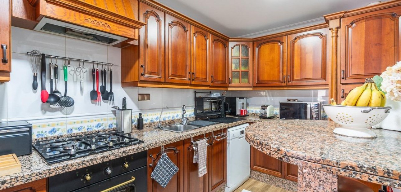 Sale - Penthouse -
Torrevieja - Centro