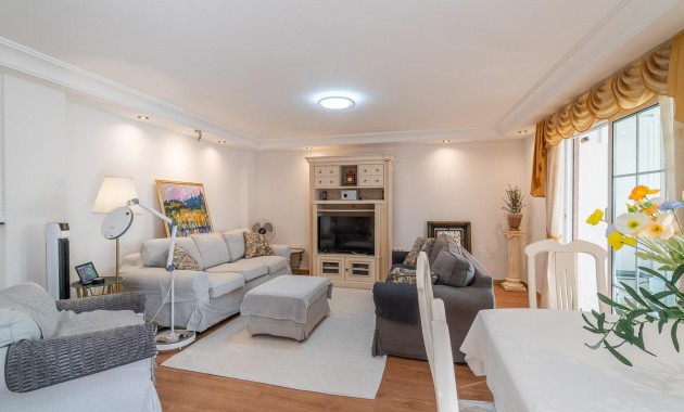 Sale - Penthouse -
Torrevieja - Centro
