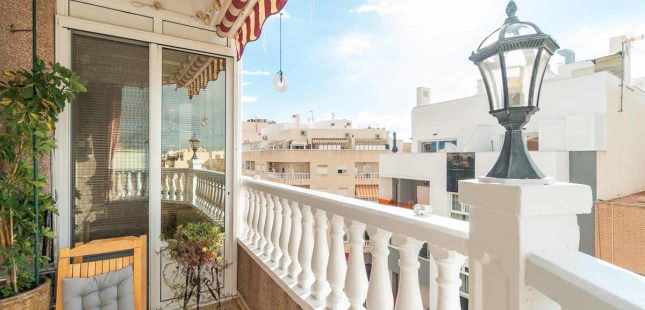 Sale - Penthouse -
Torrevieja - Centro