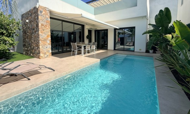 Sale - Villa -
San Javier - Santiago de la Ribera