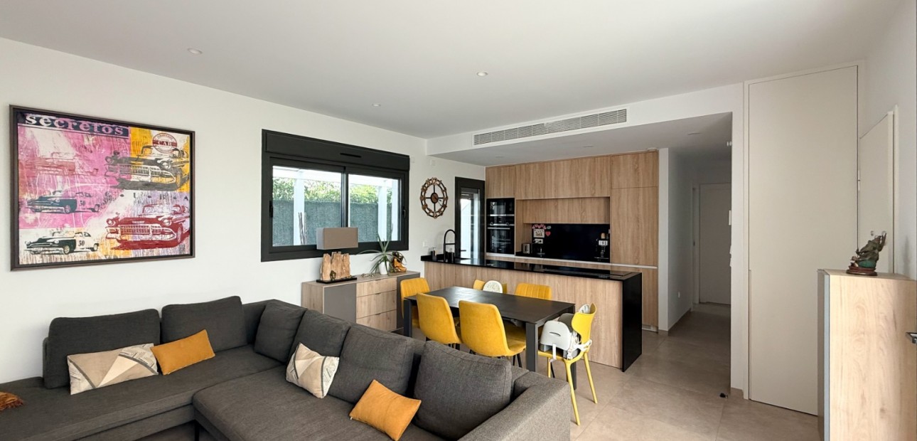 Sale - Villa -
San Javier - Santiago de la Ribera