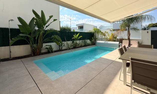 Sale - Villa -
San Javier - Santiago de la Ribera
