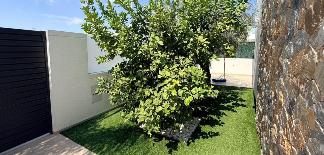 Sale - Villa -
San Javier - Santiago de la Ribera