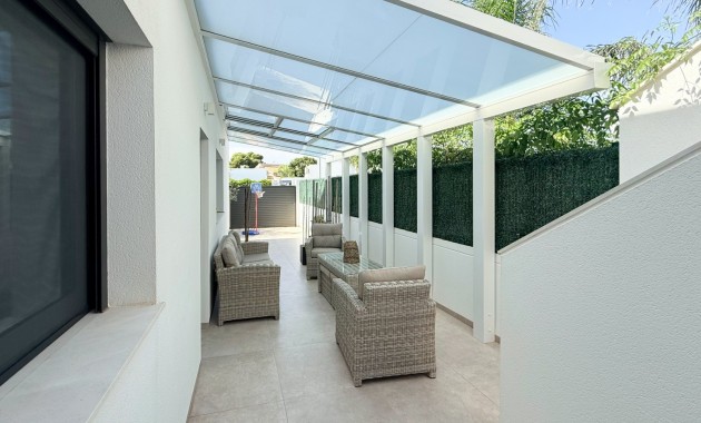 Sale - Villa -
San Javier - Santiago de la Ribera