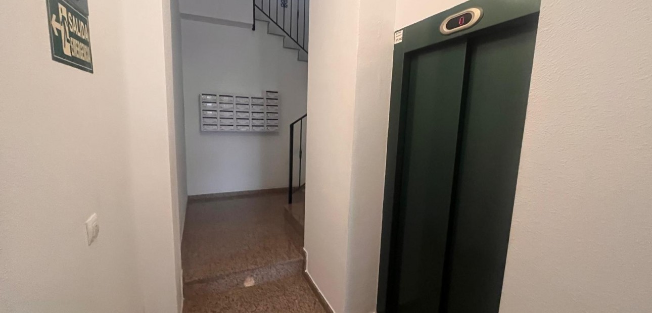 Sale - Apartment / flat -
Formentera del Segura - Pueblo 5