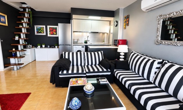 Sale - Apartment / flat -
Torrevieja - La veleta