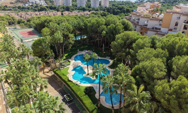 Sale - Apartment / flat -
Orihuela Costa - Dehesa de Campoamor