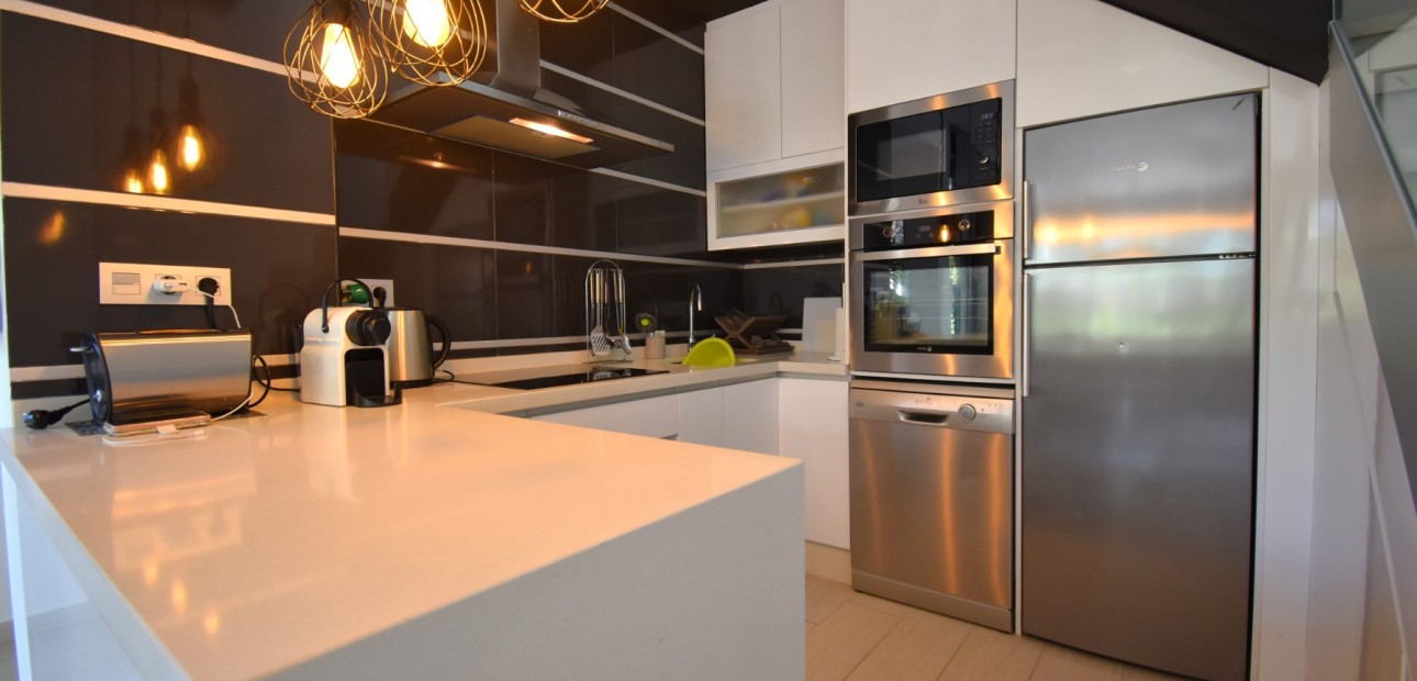 Sale - Quad Villa -
Orihuela Costa - Lomas de Cabo Roig