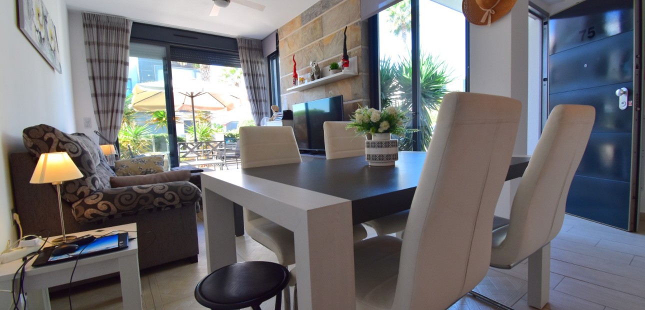 Sale - Quad Villa -
Orihuela Costa - Lomas de Cabo Roig