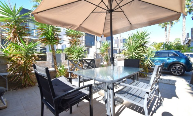 Sale - Quad Villa -
Orihuela Costa - Lomas de Cabo Roig