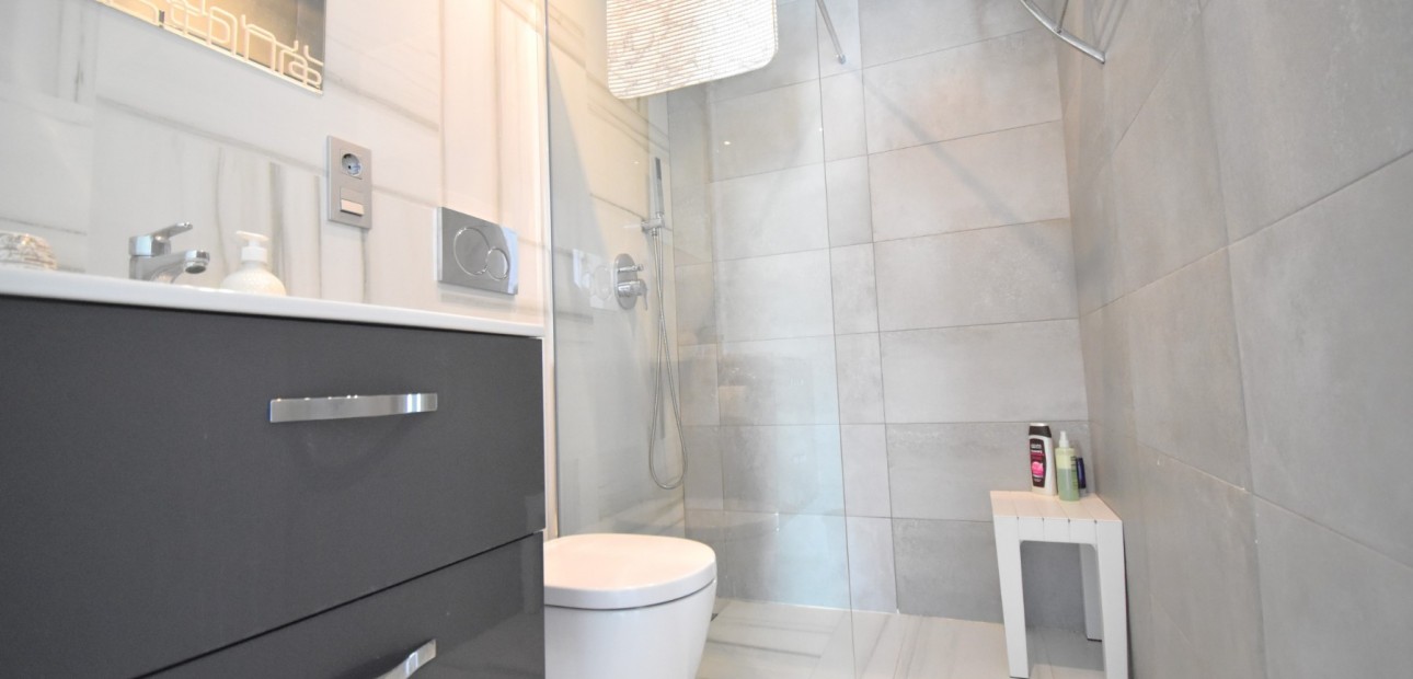 Sale - Quad Villa -
Orihuela Costa - Lomas de Cabo Roig