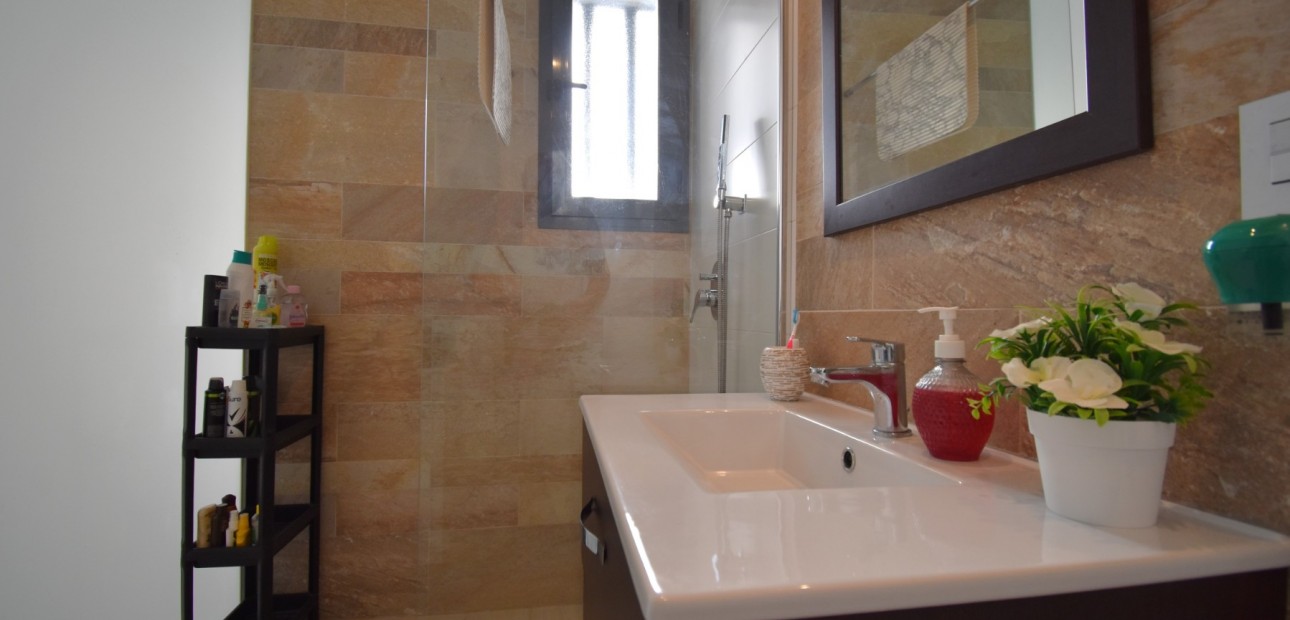 Sale - Quad Villa -
Orihuela Costa - Lomas de Cabo Roig
