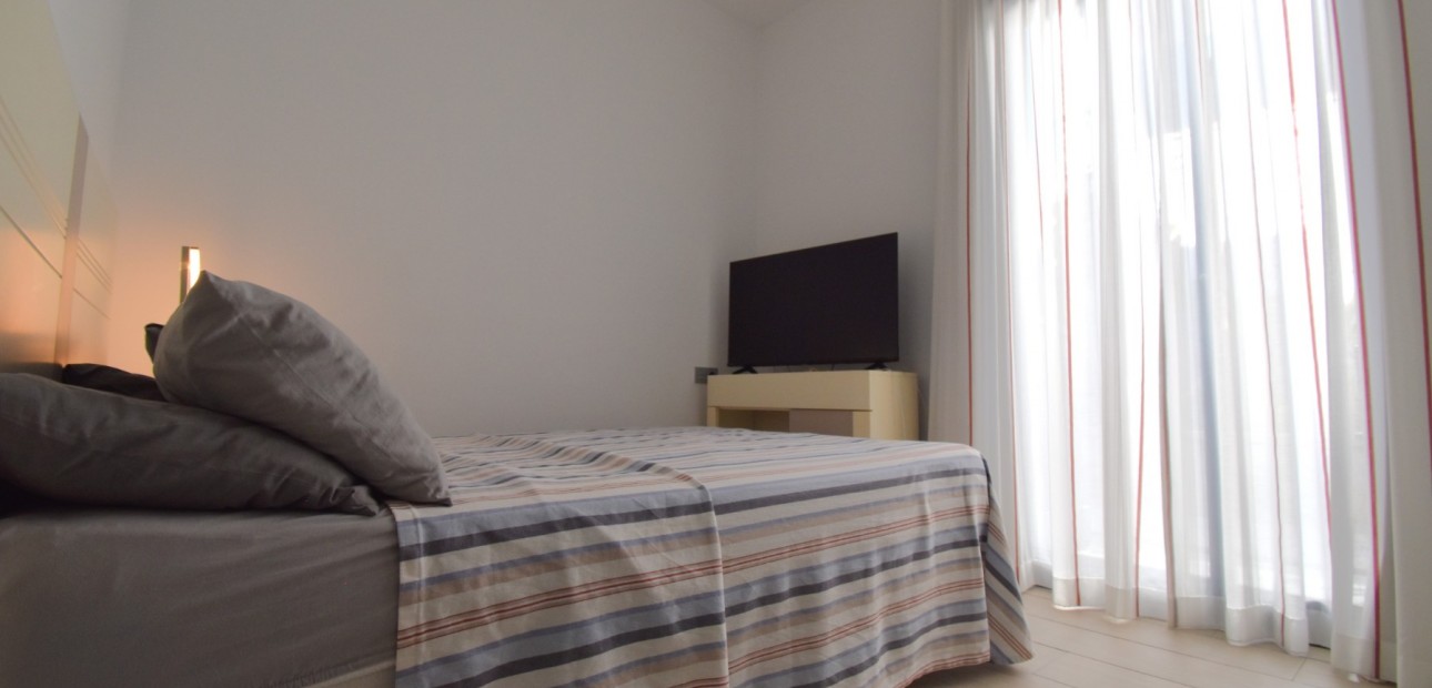 Sale - Quad Villa -
Orihuela Costa - Lomas de Cabo Roig