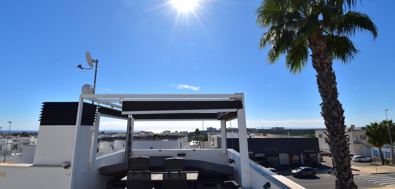 Sale - Quad Villa -
Orihuela Costa - Lomas de Cabo Roig