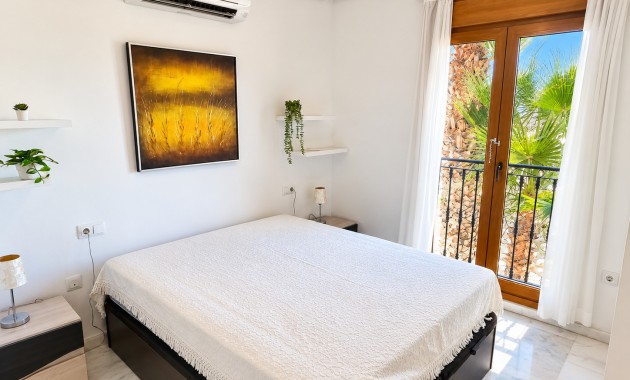 Sale - Apartment / flat -
Algorfa - La Finca Golf Resort