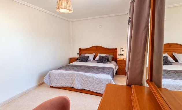 Sale - Detached Villa -
Algorfa - Montemar