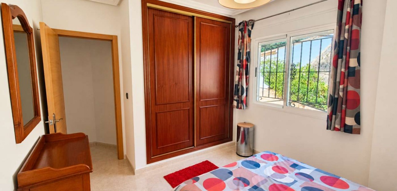 Sale - Detached Villa -
Algorfa - Montemar