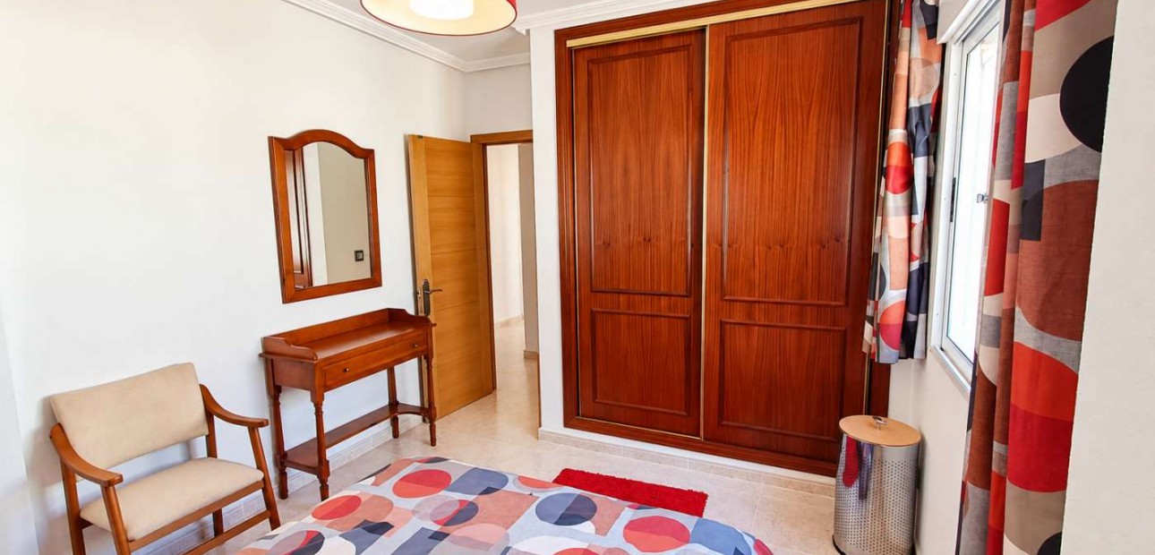 Sale - Detached Villa -
Algorfa - Montemar