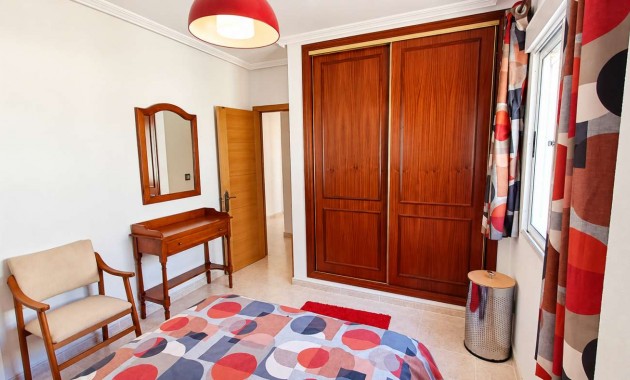 Sale - Detached Villa -
Algorfa - Montemar