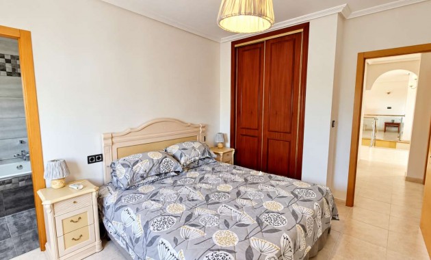 Sale - Detached Villa -
Algorfa - Montemar