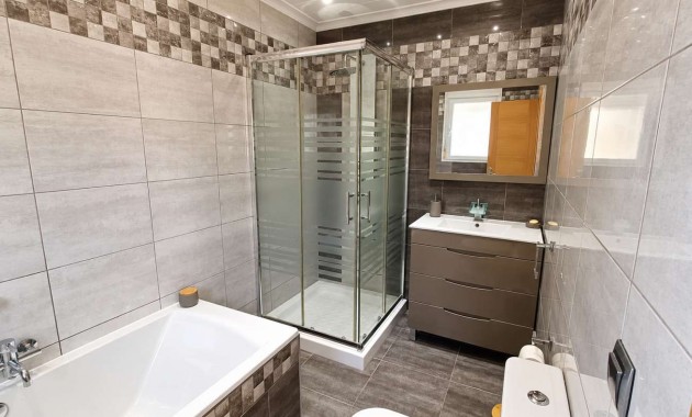 Sale - Detached Villa -
Algorfa - Montemar